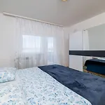 아파트 Modernes Nur 100 Meter Zum Mit Herrlichem Meerblick, Aussendusche, Grill 자드라보노