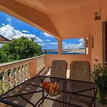 Modernes Nur 100 Meter Zum Mit Herrlichem Meerblick, Aussendusche, Grill 자드라보노