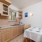 Modernes Nur 100 Meter Zum Mit Herrlichem Meerblick, Aussendusche, Grill 아파트 *