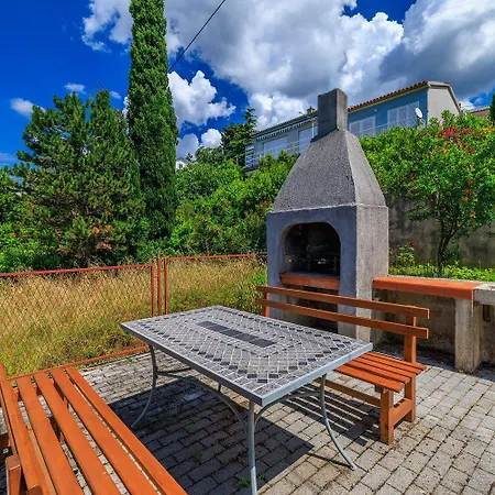 Appartement Modernes Nur 100 Meter Zum Mit Herrlichem Meerblick, Aussendusche, Grill *