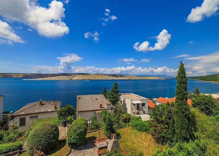 Appartement Modernes Nur 100 Meter Zum Mit Herrlichem Meerblick, Aussendusche, Grill Jadranovo